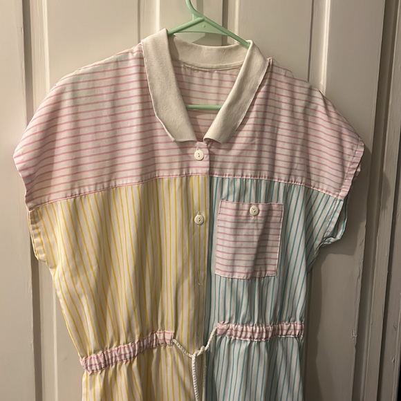 Striped Color Block Romper - Picture 4 of 4